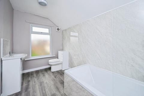 2 bedroom terraced house for sale, Gladstone Street, Kirkby-in-Ashfield, Nottingham, Nottinghamshire, NG17