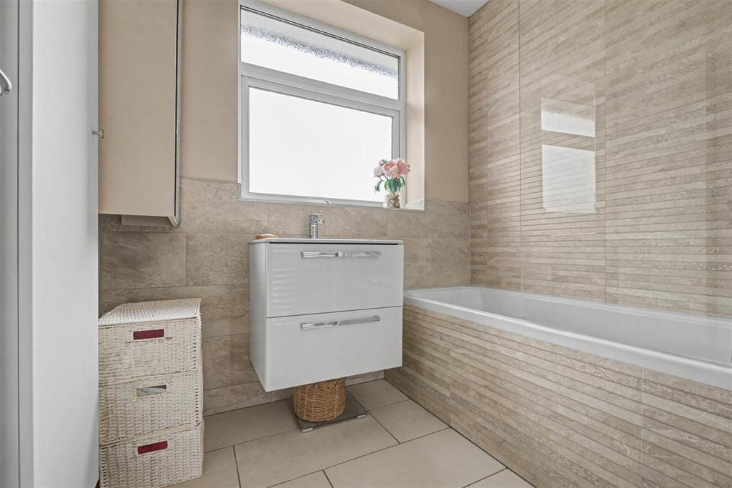 New bathroom .jpg