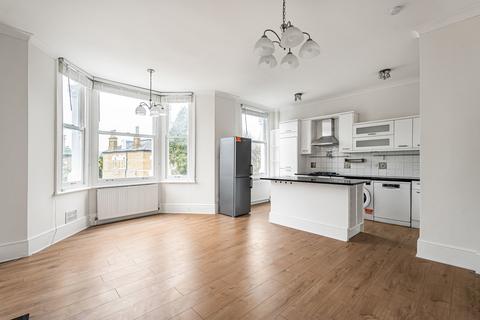 2 bedroom apartment for sale, Chiswick Lane, London, W4