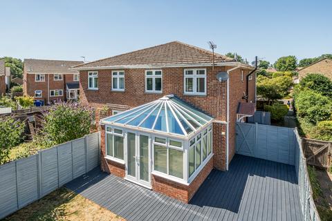2 bedroom house for sale, Drovers Way, Beaconsfield, HP9