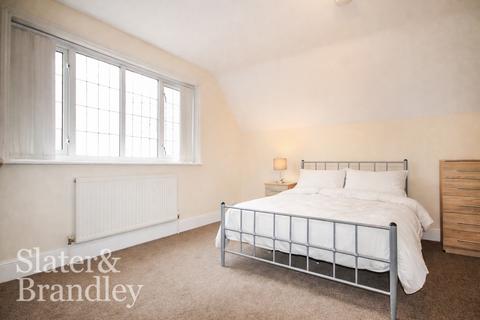 undefined, Room 6, Melton Road, West Bridgford, NG2