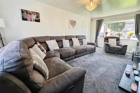 undefined, Wrose Grove, Bradford BD2