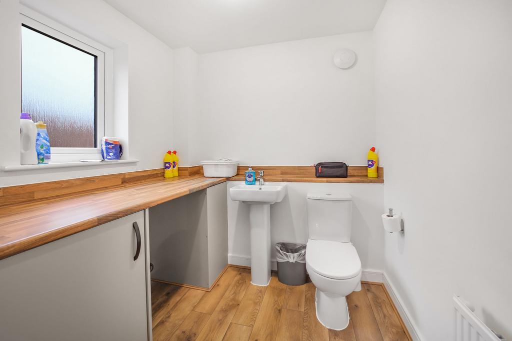 Utility/ Downstairs Tolier