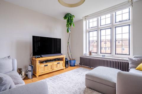 2 bedroom apartment for sale, Kings Drive, Midhurst, GU29