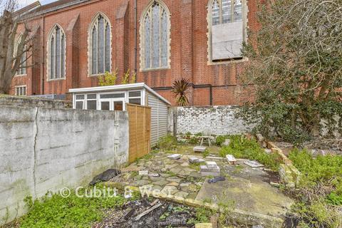 undefined, Fawcett Road, Southsea, Hampshire