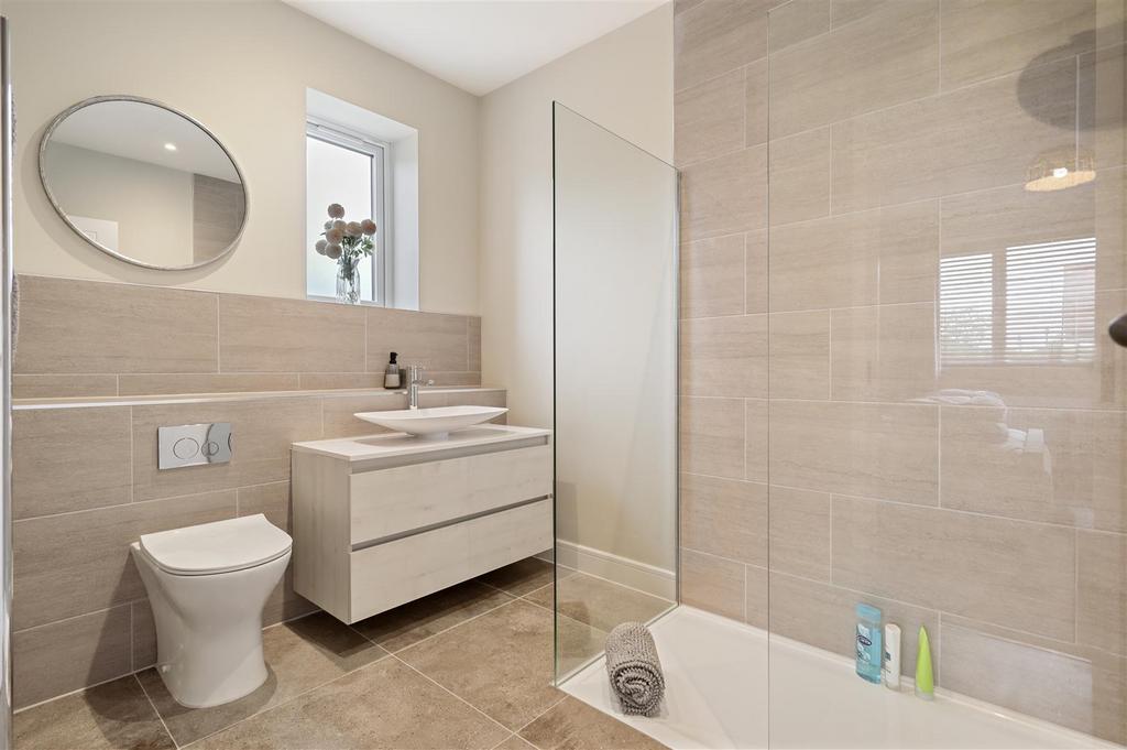 Ensuite