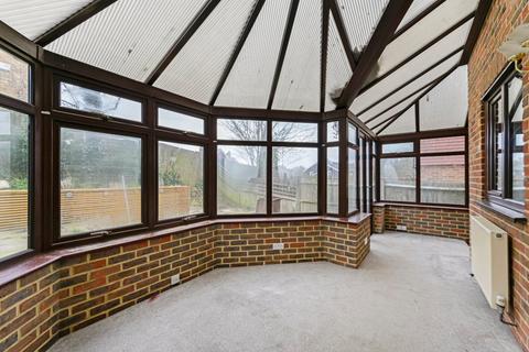 4 bedroom terraced house for sale, Jarvis Place, St. Michaels, Tenterden, Kent, TN30