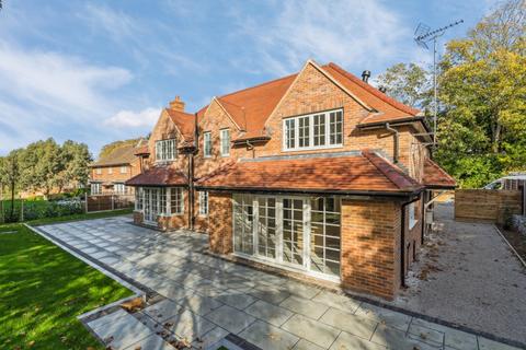 undefined, Dog Kennel Lane, Chorleywood, WD3