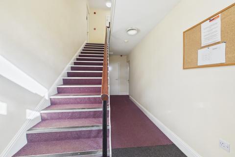2 bedroom flat for sale, Marton Road, Bridlington, YO16 7AQ
