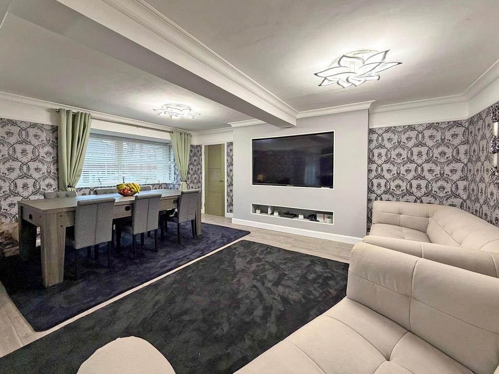 Open plan Kitchen / Family Room