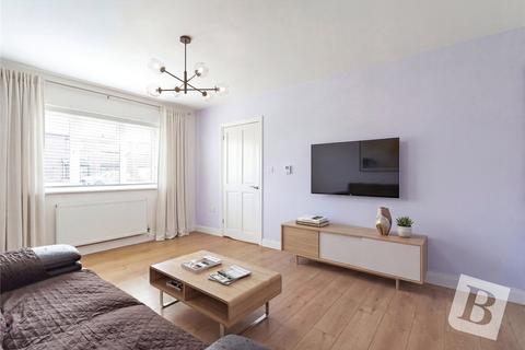 3 bedroom end of terrace house for sale, Ullswater Way, Hornchurch, RM12