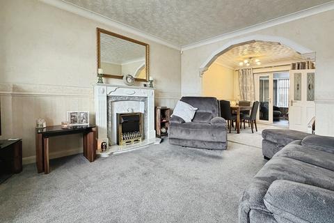 3 bedroom semi-detached house for sale, Westlands Road, Sproatley, Hull