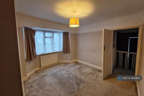 undefined, Chipstead Way, Banstead, SM7
