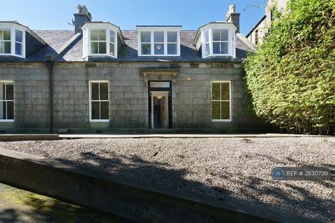 8 bedroom semi-detached house to rent, Spital, Aberdeen, AB24