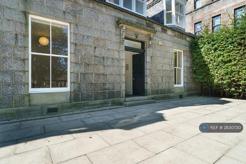 8 bedroom semi-detached house to rent, Spital, Aberdeen, AB24