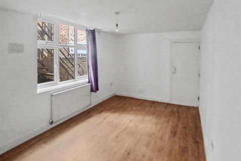 5 bedroom house for sale, 5 Flats at The Parkway, Hanley, Stoke-On-Trent