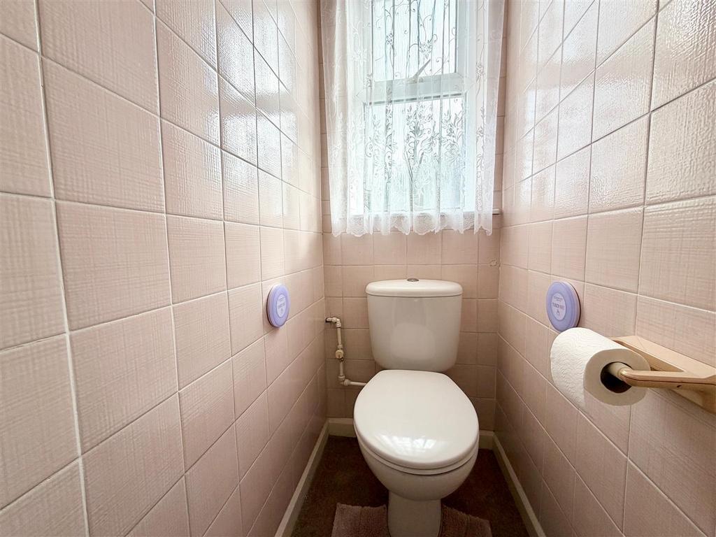 Separate wc