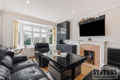 undefined, Chauncy Avenue, Potters Bar, Hertfordshire, EN6