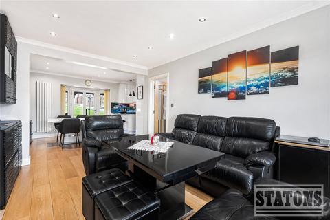 undefined, Chauncy Avenue, Potters Bar, Hertfordshire, EN6
