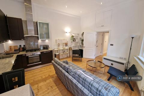 undefined, Balls Pond Road, London, N1