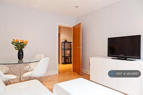 1 bedroom flat to rent, St. Martin's Lane, London, WC2N