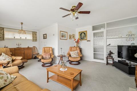 3 bedroom detached bungalow for sale, Hungerford Drive, Maidenhead