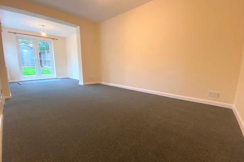 undefined, Orchard Way, Roade, NN7 2PN