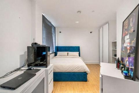 2 bedroom apartment to rent, Red Lion Square, London