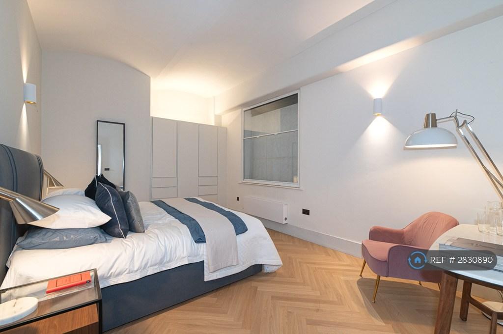 Double Bedroom
