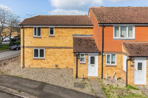 3 bedroom end of terrace house to rent, Hamble Road, Didcot OX11
