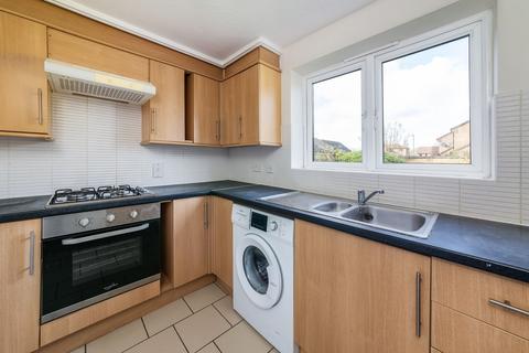 3 bedroom end of terrace house to rent, Hamble Road, Didcot OX11