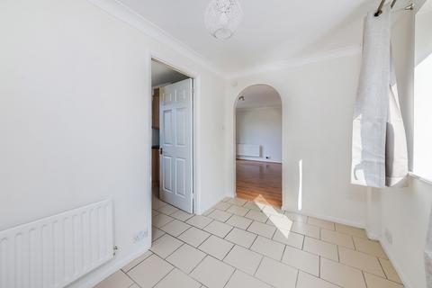 3 bedroom end of terrace house to rent, Hamble Road, Didcot OX11