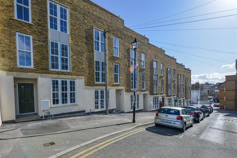 Fort Road, Margate