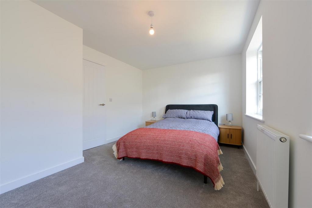 12-16 Fort Road, Margate15.jpg