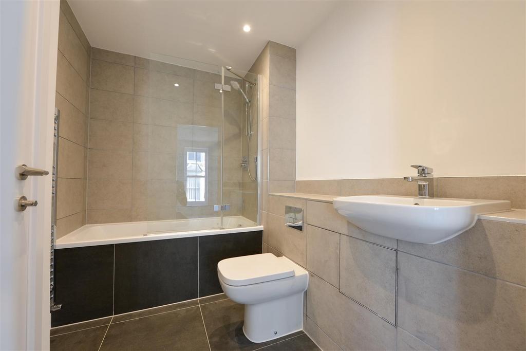 12-16 Fort Road, Margate18.jpg