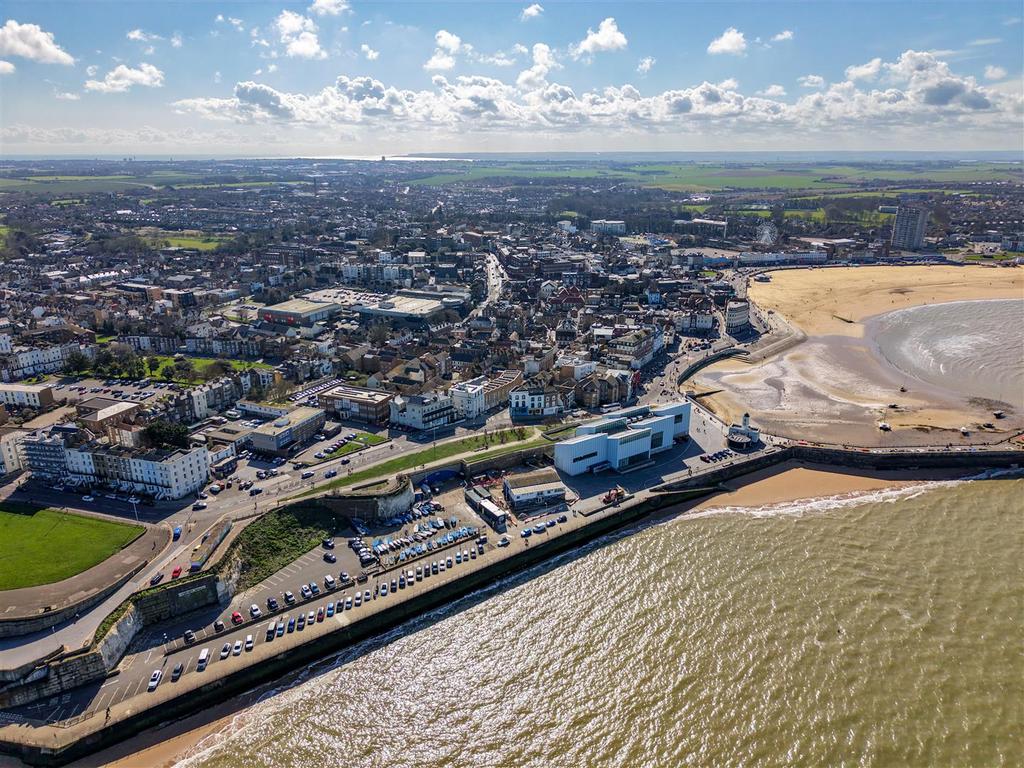 12-16 Fort Road, Margate1.jpg