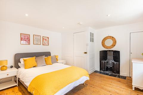 undefined, Richmond Hill, RICHMOND, TW10
