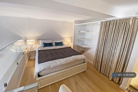 undefined, Mcdonald Road, Edinburgh, EH7