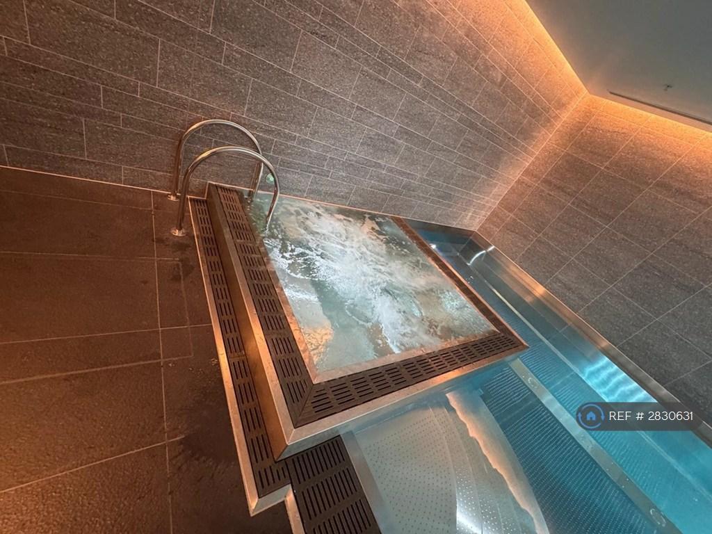 Jacuzzi