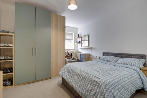 undefined, Watermill Place, Calcot