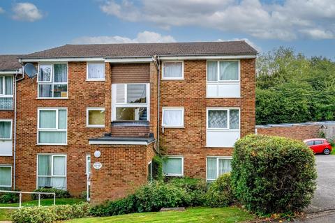 2 bedroom flat to rent, Elstree Road, Hemel Hempstead, HP2
