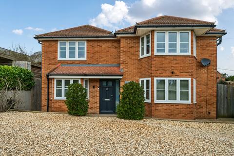 4 bedroom detached house for sale, Spring Lane West, Farnham, GU9