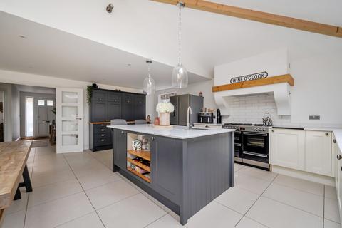 4 bedroom detached house for sale, Spring Lane West, Farnham, GU9