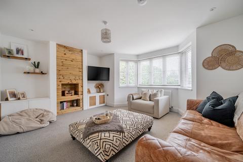 4 bedroom detached house for sale, Spring Lane West, Farnham, GU9