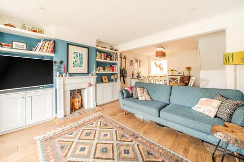 3 bedroom terraced house for sale, Wrecclesham Road, Farnham, Surrey, GU9