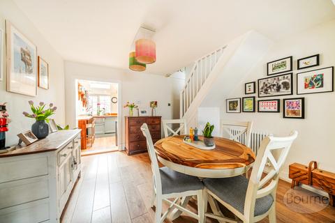 3 bedroom terraced house for sale, Wrecclesham Road, Farnham, Surrey, GU9