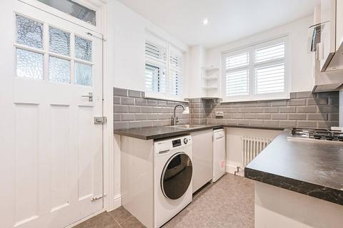 2 bedroom flat for sale, Ellerton Court, Acton, London, W3