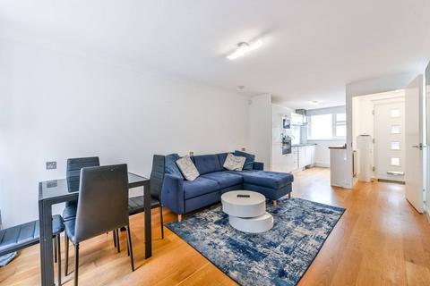 1 bedroom flat for sale, Lockhart Close, Islington, London, N7