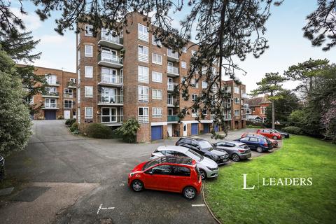 2 bedroom flat to rent, The Fieldings, 11 Arundel Road, Eastbourne, BN21