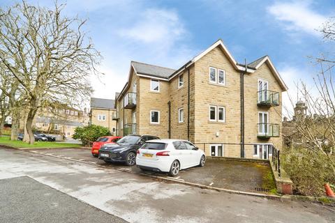 2 bedroom apartment for sale, The Green, Bingley BD16